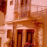בית נופש Miratrulli & Trullo Dell'aia