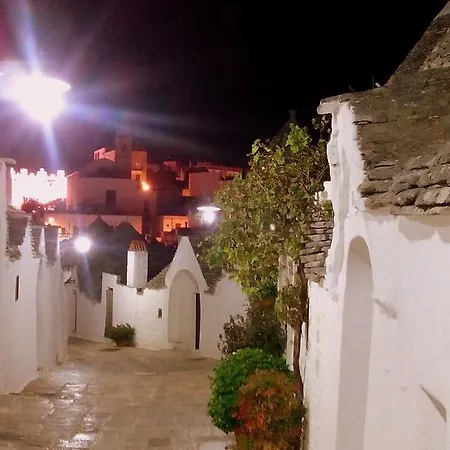 Miratrulli & Trullo Dell'aia Tatil Evi