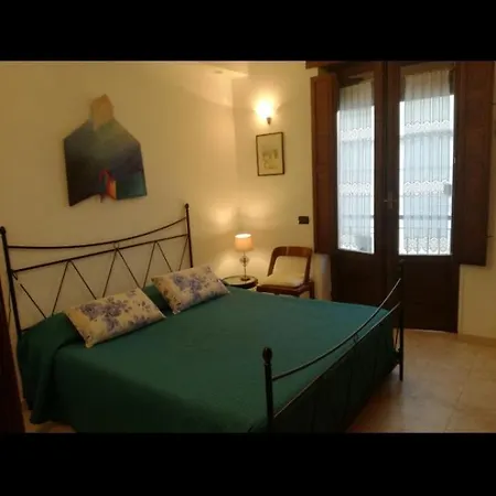 Miratrulli & Trullo Dell'aia Nyaraló *